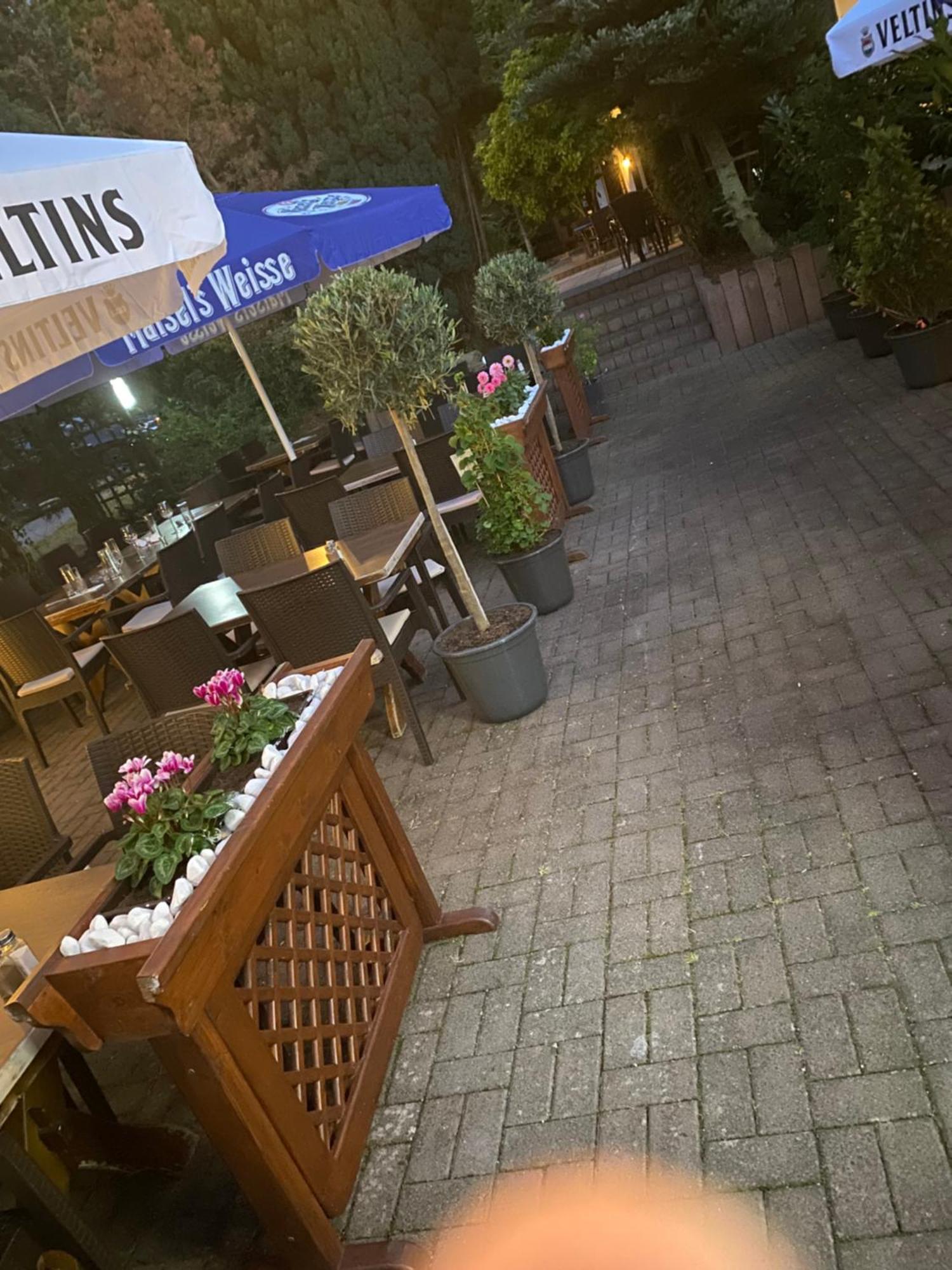 Motel Zur Festwiese Gierstadt ภายนอก รูปภาพ
