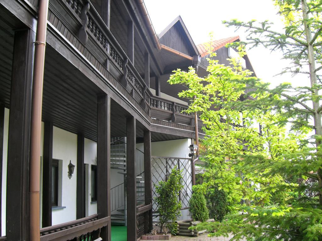Motel Zur Festwiese Gierstadt ภายนอก รูปภาพ