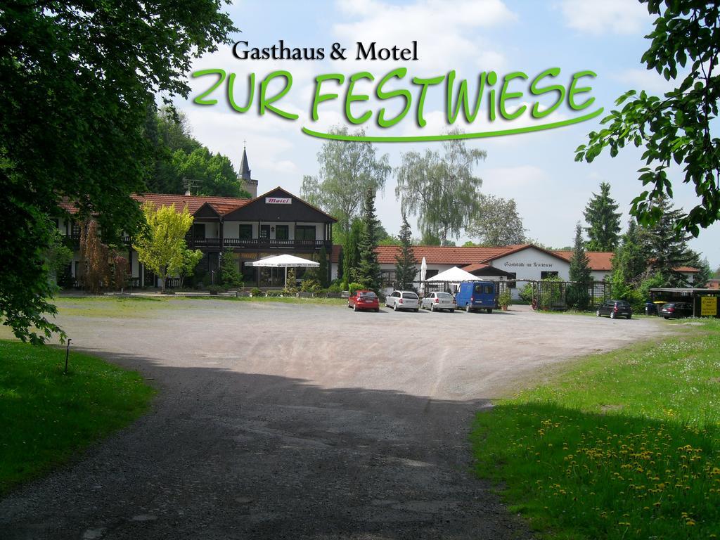 Motel Zur Festwiese Gierstadt ภายนอก รูปภาพ
